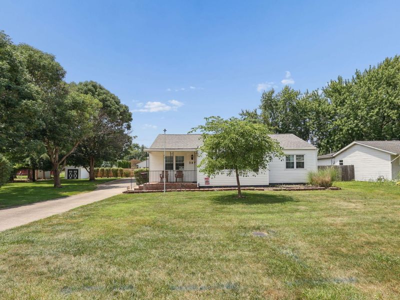 387 Maple Drive , Columbus, OH 43228 Photo 6