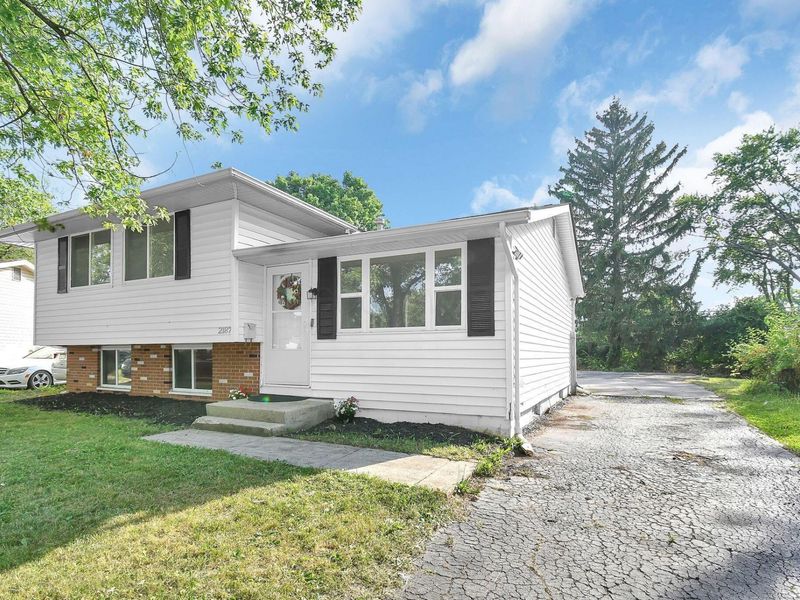 2187 Balford Square W, Columbus, OH 43232 Photo 3