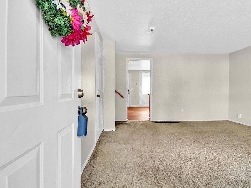 2187 Balford Square W, Columbus, OH 43232 Photo 5