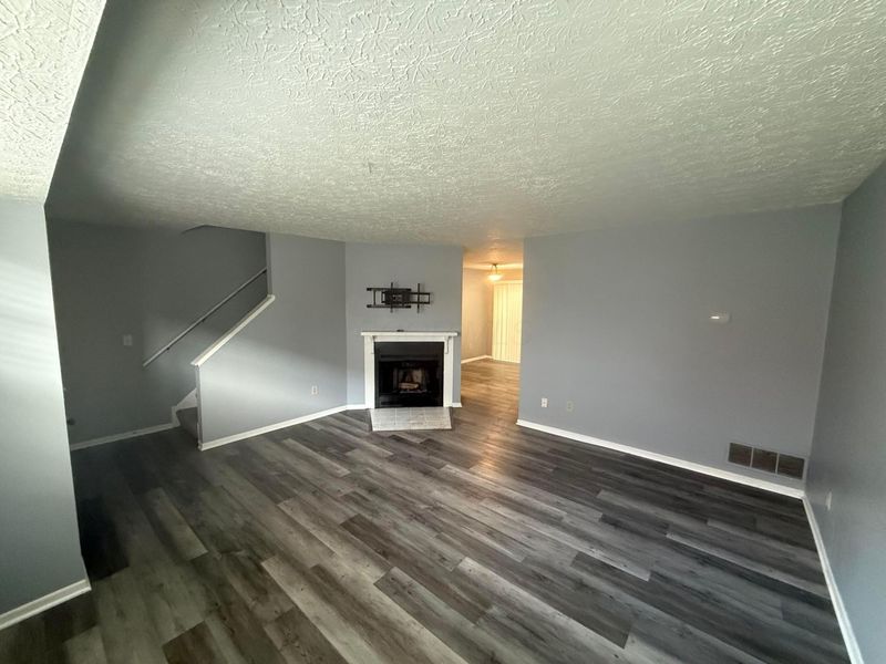 963 Cross Country Drive W, Unit C, Westerville, OH 43081 Photo 3