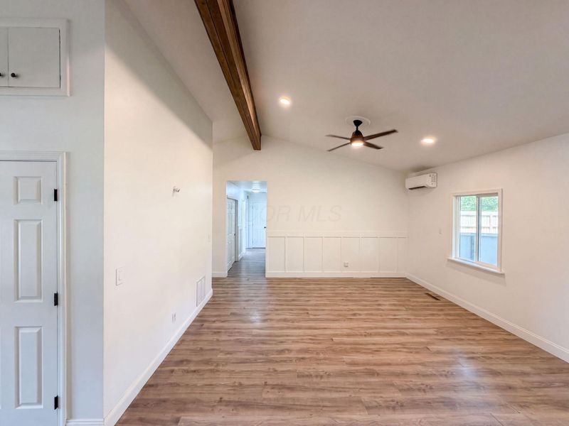 932 Lincoln Drive , Circleville, OH 43113 Photo 8