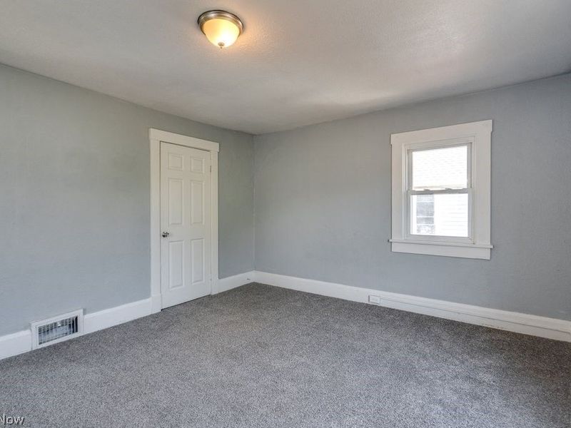 327 Schrock Place SW, Massillon, OH 44647 Photo 20