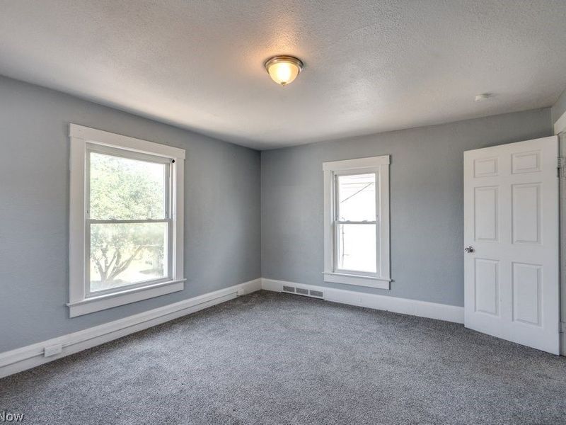 327 Schrock Place SW, Massillon, OH 44647 Photo 21