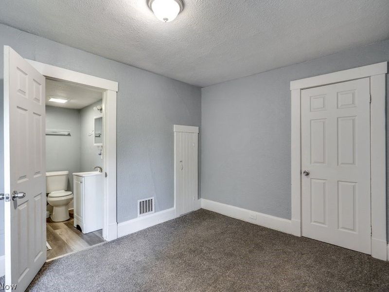 327 Schrock Place SW, Massillon, OH 44647 Photo 22