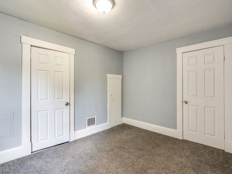 327 Schrock Place SW, Massillon, OH 44647 Photo 24