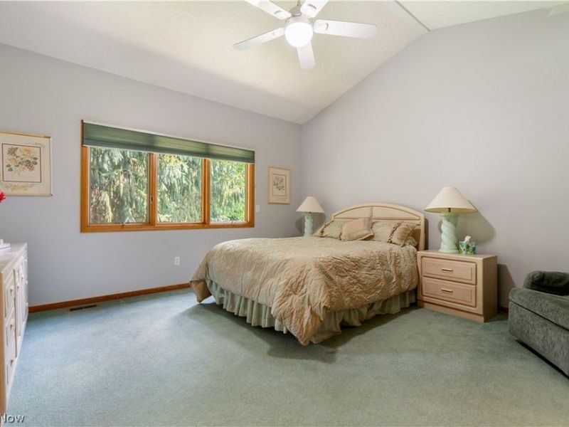 4524 Leawood Drive NE, Canton, OH 44714 Photo 23