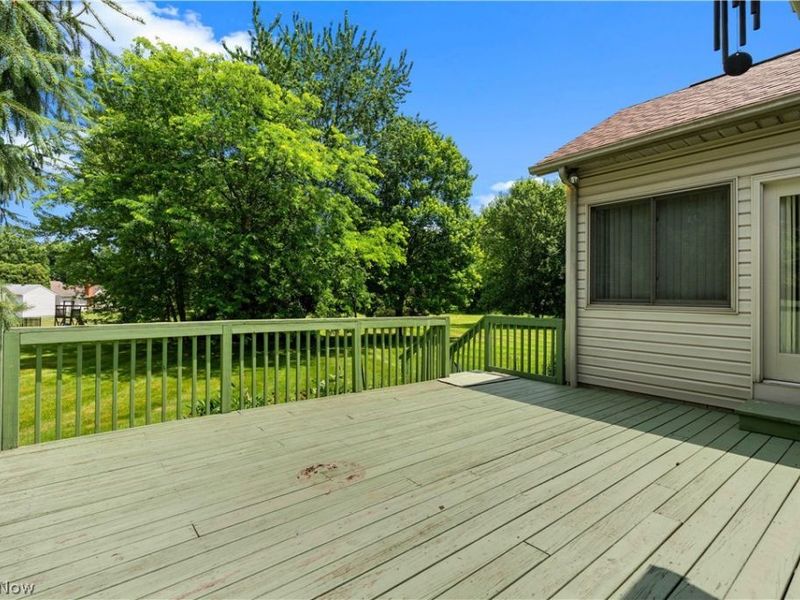 4524 Leawood Drive NE, Canton, OH 44714 Photo 9