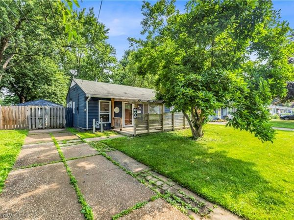 280 Kempton Drive , Berea, OH 44017