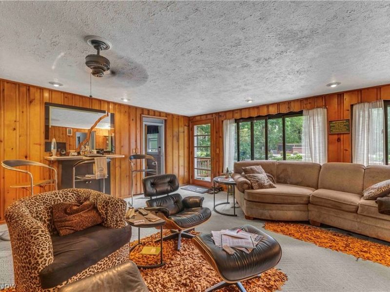21757 Mastick Road, Fairview Park, OH 44126 Photo 12