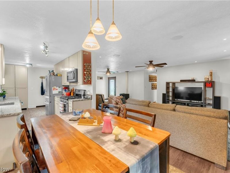 8276 Marianna Boulevard, Broadview Heights, OH 44147 Photo 12
