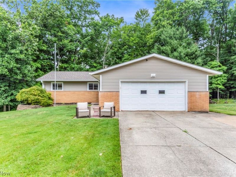 8276 Marianna Boulevard, Broadview Heights, OH 44147 Photo 2