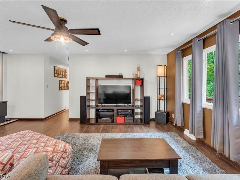 8276 Marianna Boulevard, Broadview Heights, OH 44147 Photo 8
