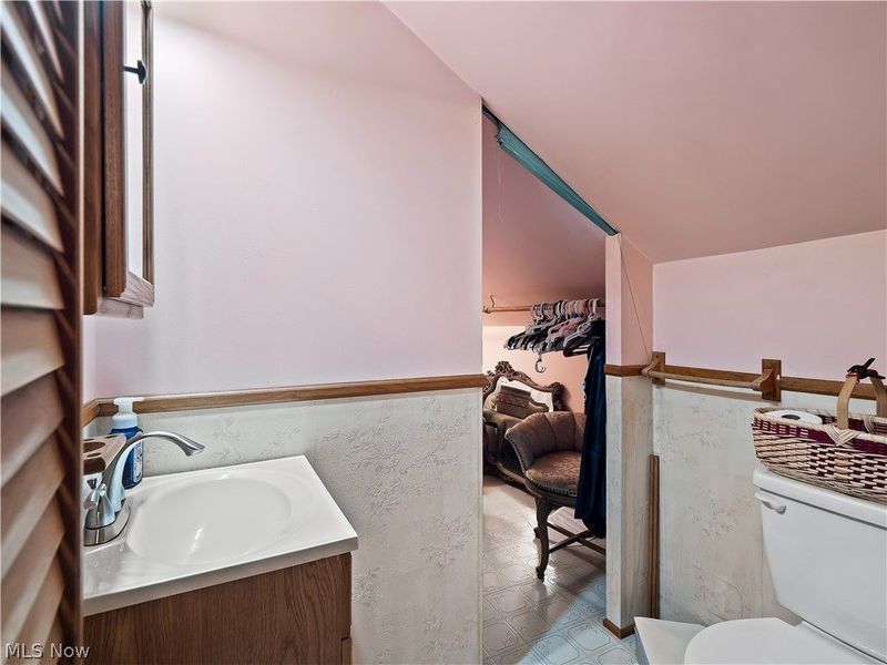 5255 W 46th Street, Parma, OH 44134 Photo 36