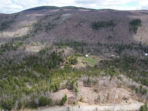 1009 Apres Way , Carrabassett Valley, ME 04947