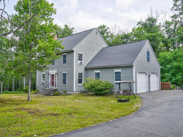 70 Chautauqua Road , Fryeburg, ME 04037