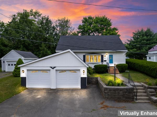 4 George Street , Augusta, ME 04330