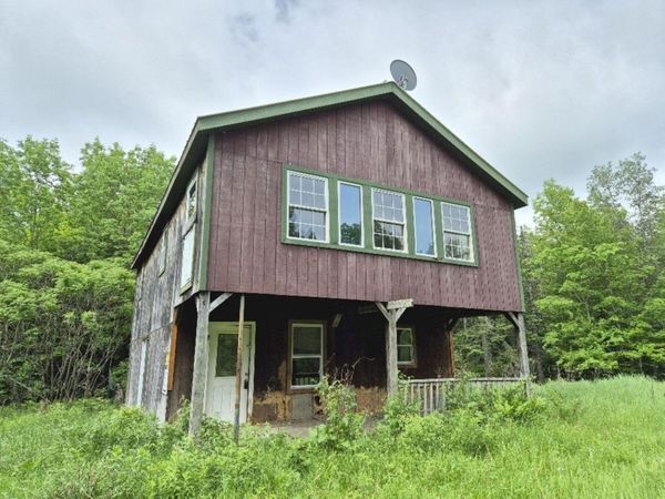 137 Butterfield Road , New Sharon, ME 04955