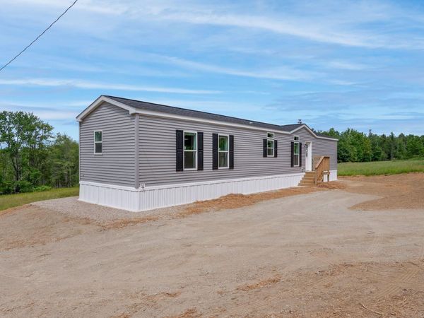 629 Russell Road , Madison, ME 04950