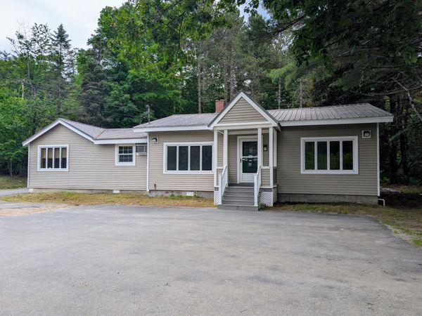 187 Wilton Road , Farmington, ME 04938