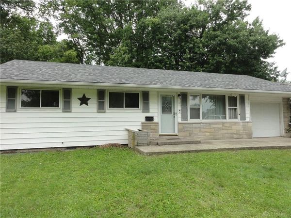 11 Rockleigh Avenue, West Milton, OH 45383
