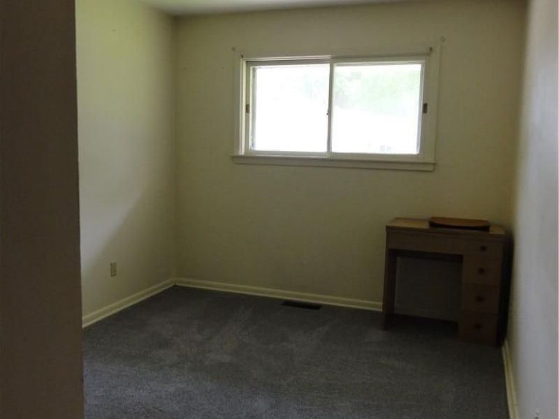 11 Rockleigh Avenue, West Milton, OH 45383 Photo 7