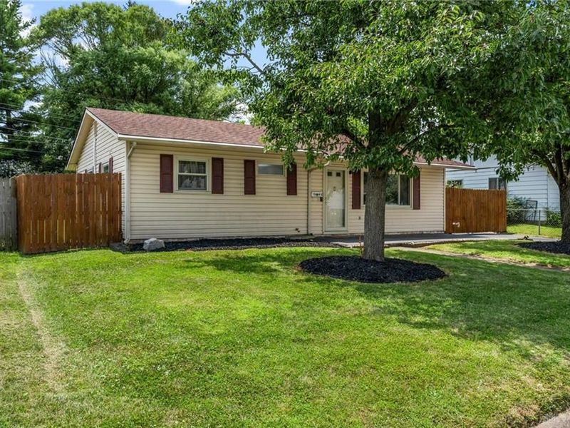 1093 Frost Circle Drive, Xenia, OH 45385 Photo 2