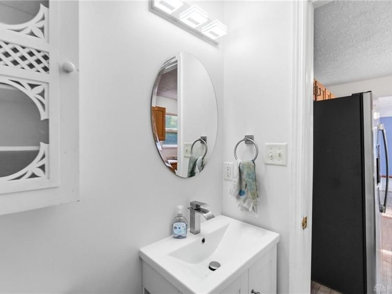 7418 Brookstone Drive, Franklin Township, OH 45005 Photo 22
