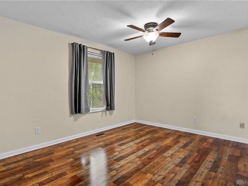 5469 Woodgate Drive, Huber Heights, OH 45424 Photo 28