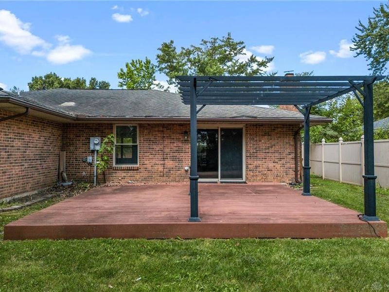 5469 Woodgate Drive, Huber Heights, OH 45424 Photo 6