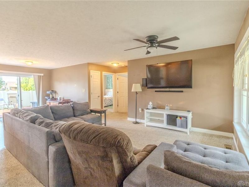 1285 Peggy Lane, Wilmington, OH 45177 Photo 4