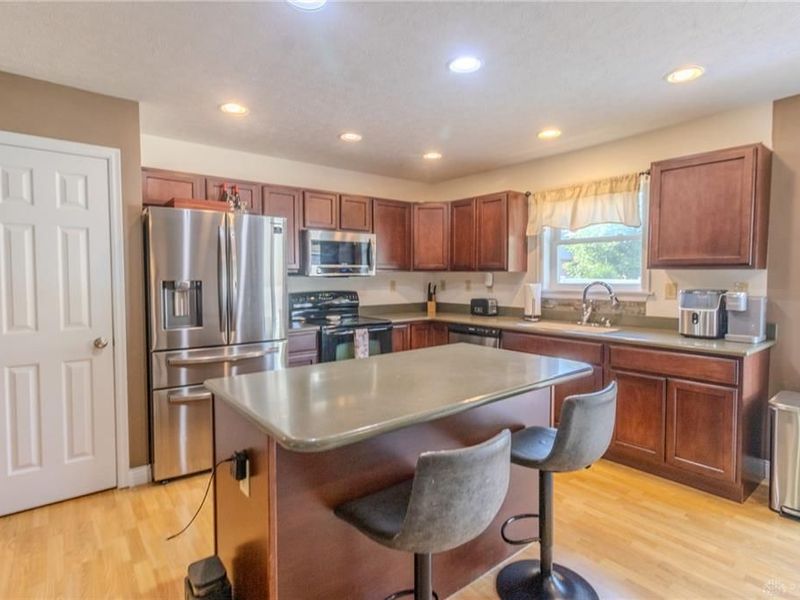 1285 Peggy Lane, Wilmington, OH 45177 Photo 7