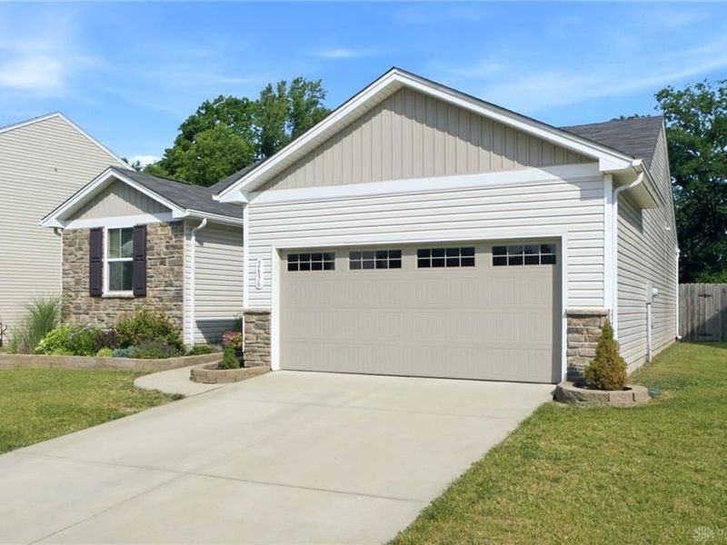 2636 Kingman Drive, Xenia, OH 45385 Photo 2