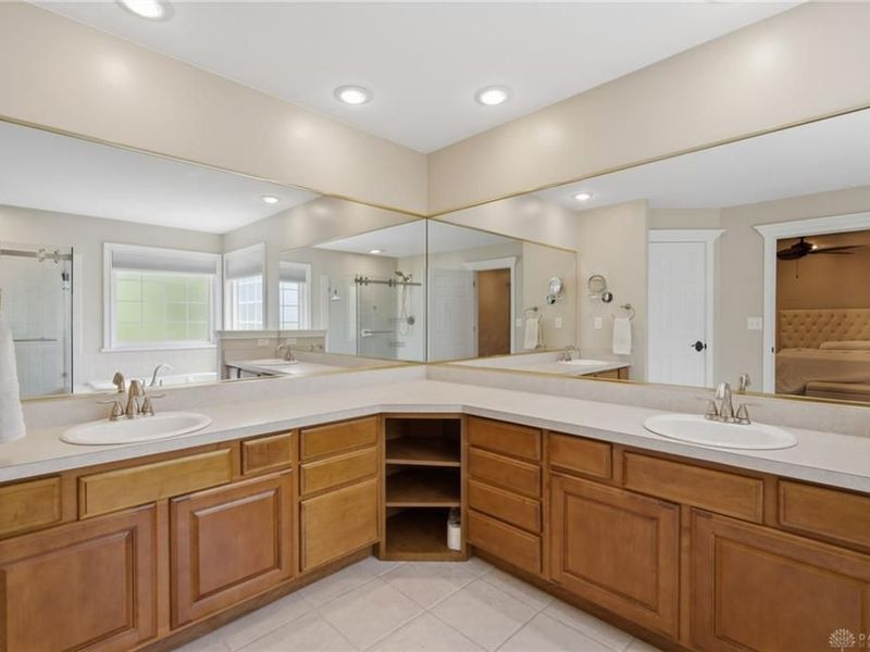 7661 Huntsman Lane, West Chester, OH 45069 Photo 33