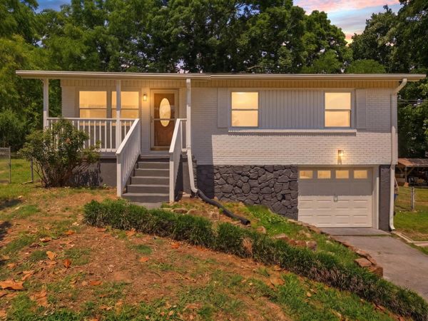 2387 Glengerrie Drive, Soddy Daisy, TN 37379