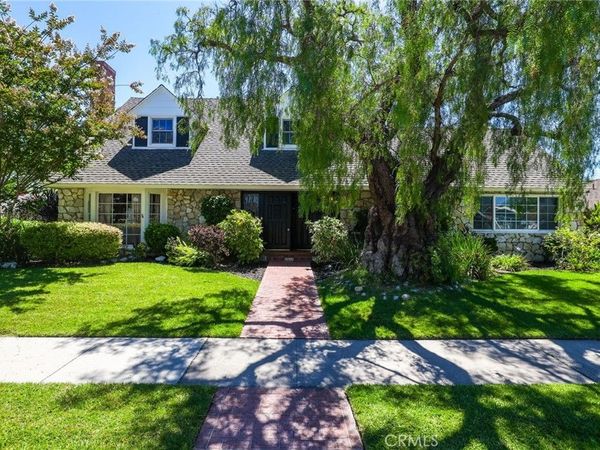 11672 Foster Road, Rossmoor, CA 90720