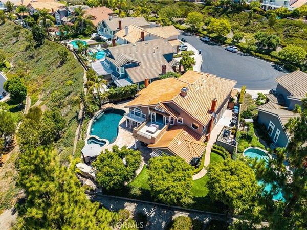 22191 Cherrywood, Mission Viejo, CA 92692
