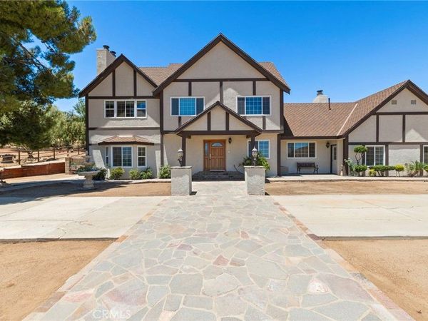33923 53rd St W, Acton, CA 93510