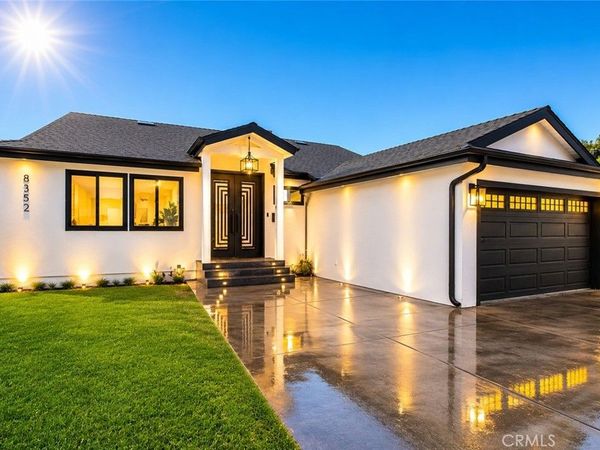 8352 Capps, Northridge, CA 91324
