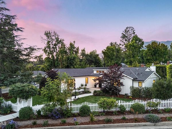 4909 Rupert Lane, La Canada Flintridge, CA 91011