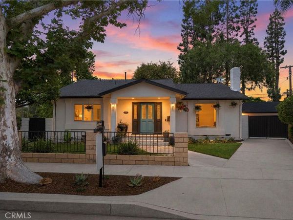 6813 E Los Santos, Long Beach, CA 90815