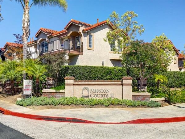 1 Dogwood, Rancho Santa Margarita, CA 92688