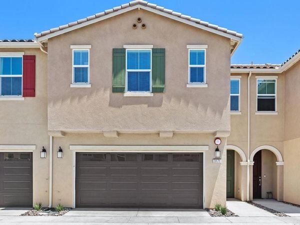 3171 Linwood St, Vista, CA 92081