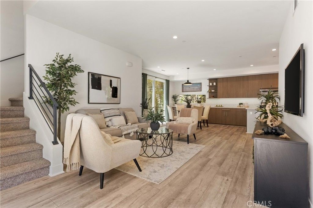 730 Lynn Court, Costa Mesa, CA 92627 Main Photo