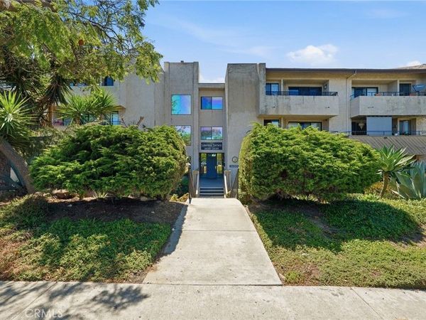26251 Vermont Avenue, Unit 202, Harbor City, CA 90710
