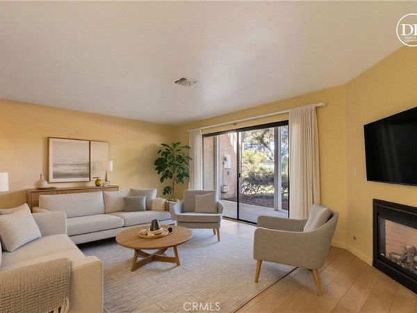 158 Flag Way, Paso Robles, CA 93446