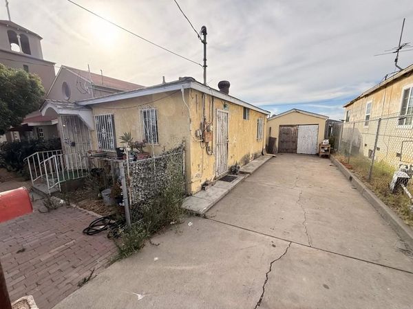 901 E 16th Street, National City, CA 91950
