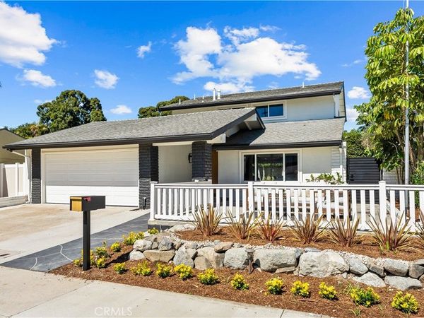 3368 California, Costa Mesa, CA 92626
