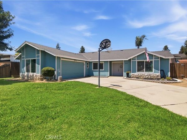 1604 Acacia Court, Chowchilla, CA 93610