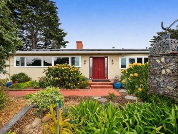 1976 Luzern Street, Seaside, CA 93955