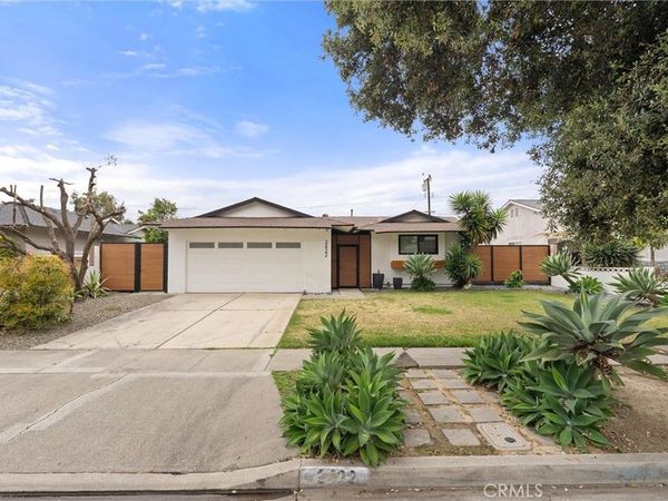 2422 S Salta Street, Santa Ana, CA 92704